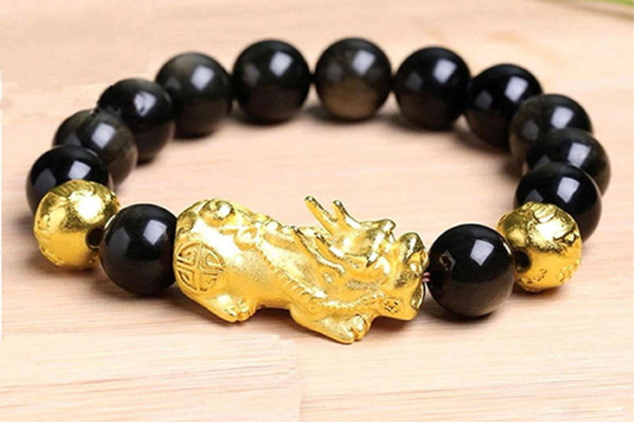 Vòng tay phong thủy mệnh kim tỳ hưu