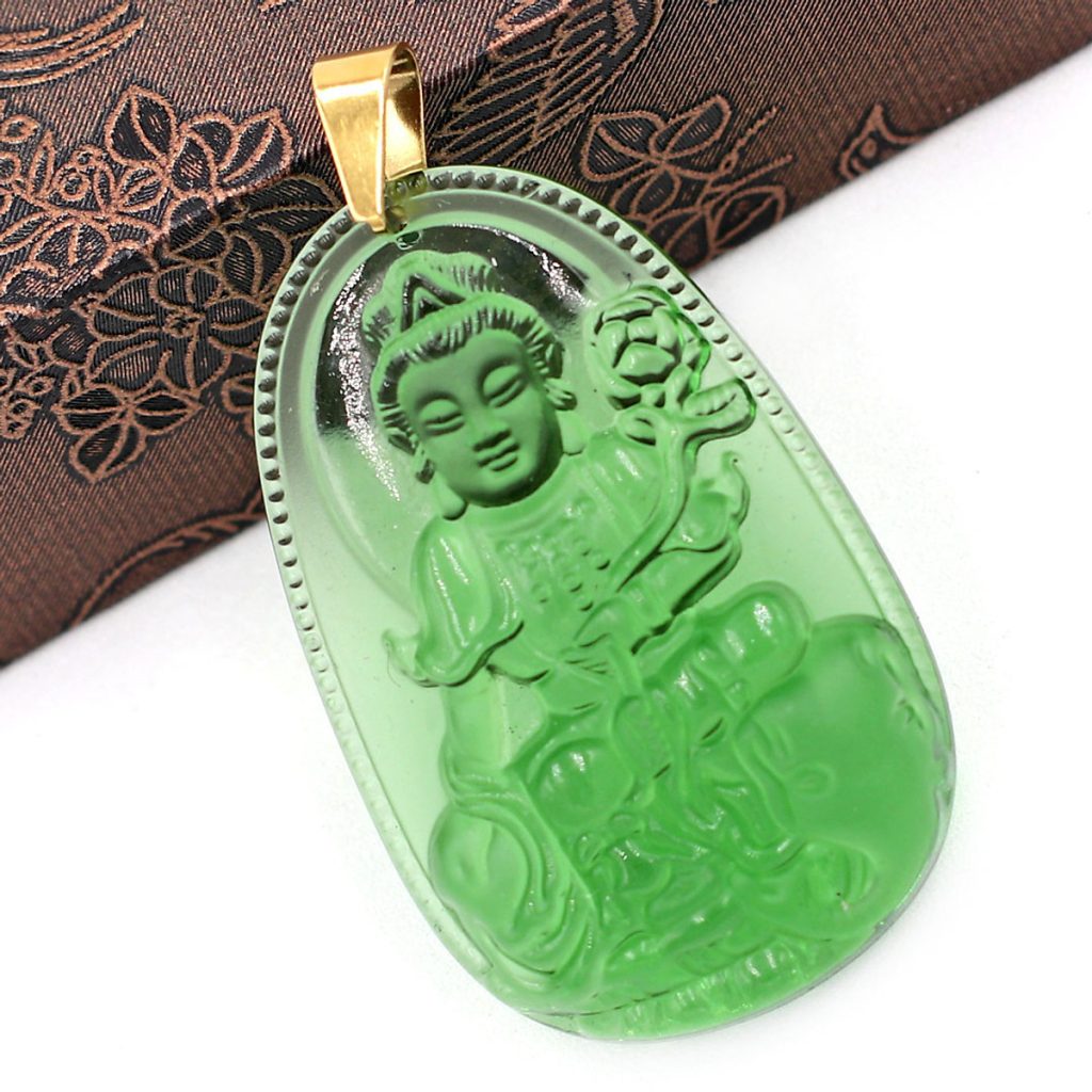 mặt dây chuyền phong thủy theo tuổi cho tuổi thìn